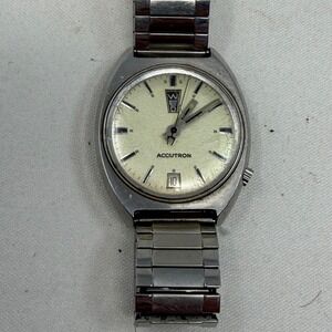 Vintage Bulova Accutron Day Date Stainless Steel Watch M9 Speidel Band